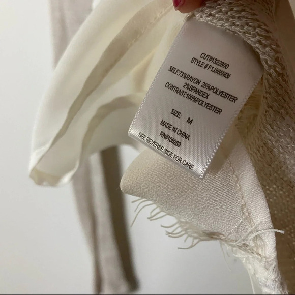 Sheer Knit Sweater Eyelash Lace Top Long Sleeve Size Medium lightweight casual - Picture 8 of 10